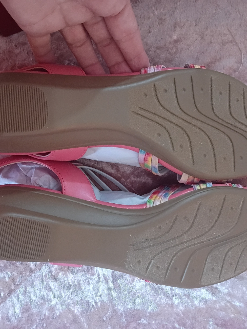 Women’s Pink Multicolor Strappy Wedge Sandals Size 8M New In Box - Picture 2 of 11